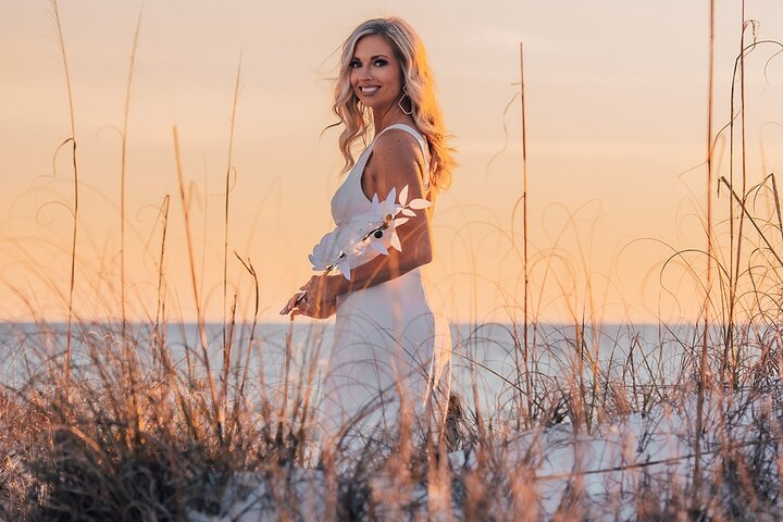 Private Vacation Photoshoot with Photographer South Padre Island - Photo 1 of 15